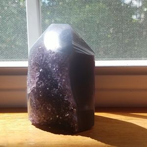 Druzy agate tower